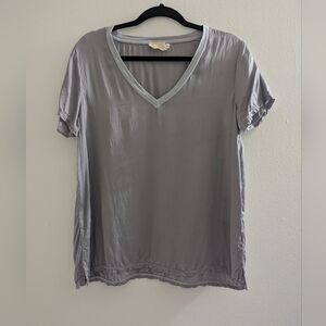 Nation LTD Light Gray V-Neck Short Sleeve Top